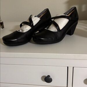 Abeo Rita black Mary Jane heels 8.5M brand new
